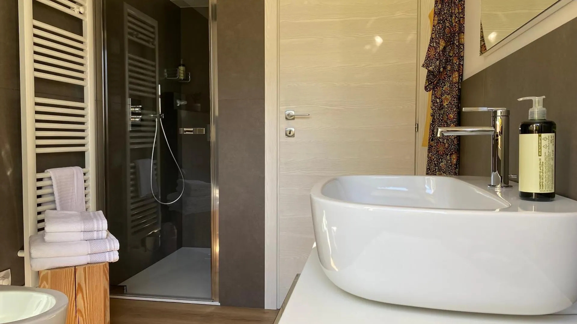 Apartment Ca Mariet Casa Vacanze Chiavenna Italy