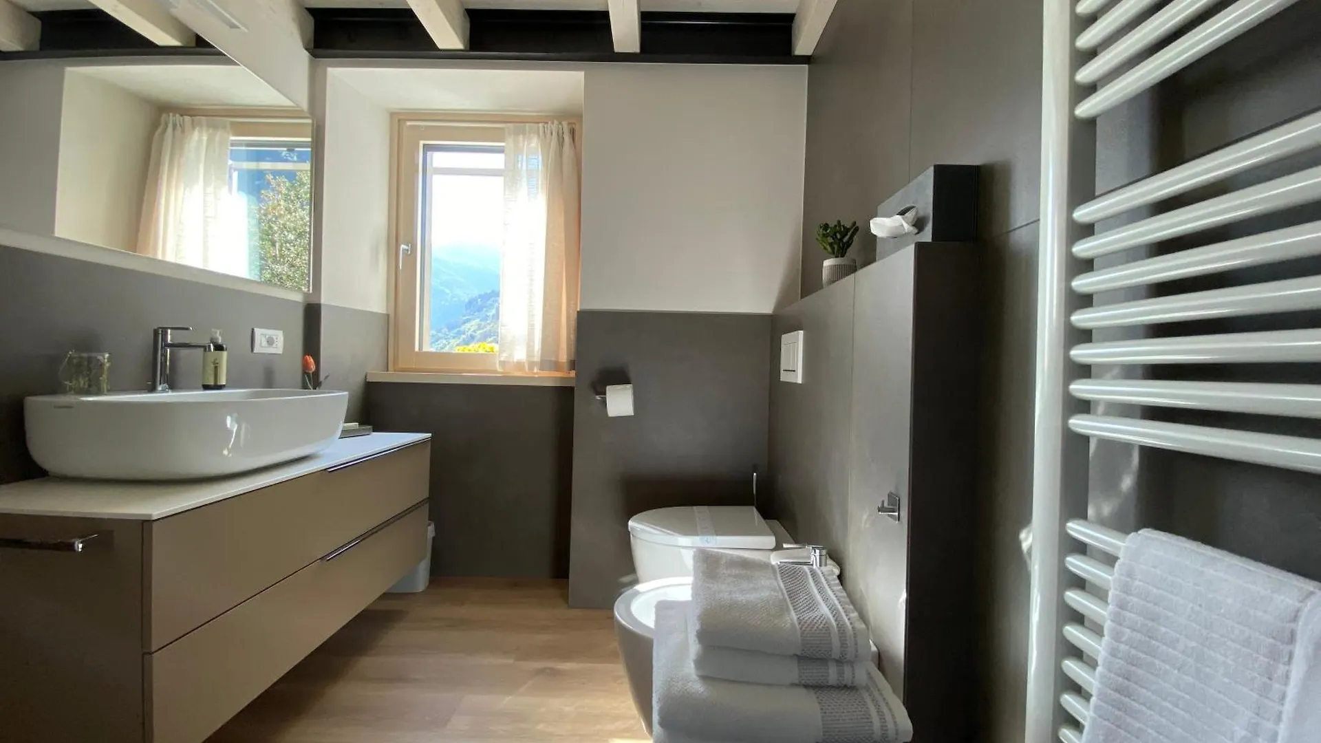 Ca Mariet Casa Vacanze Chiavenna Italy